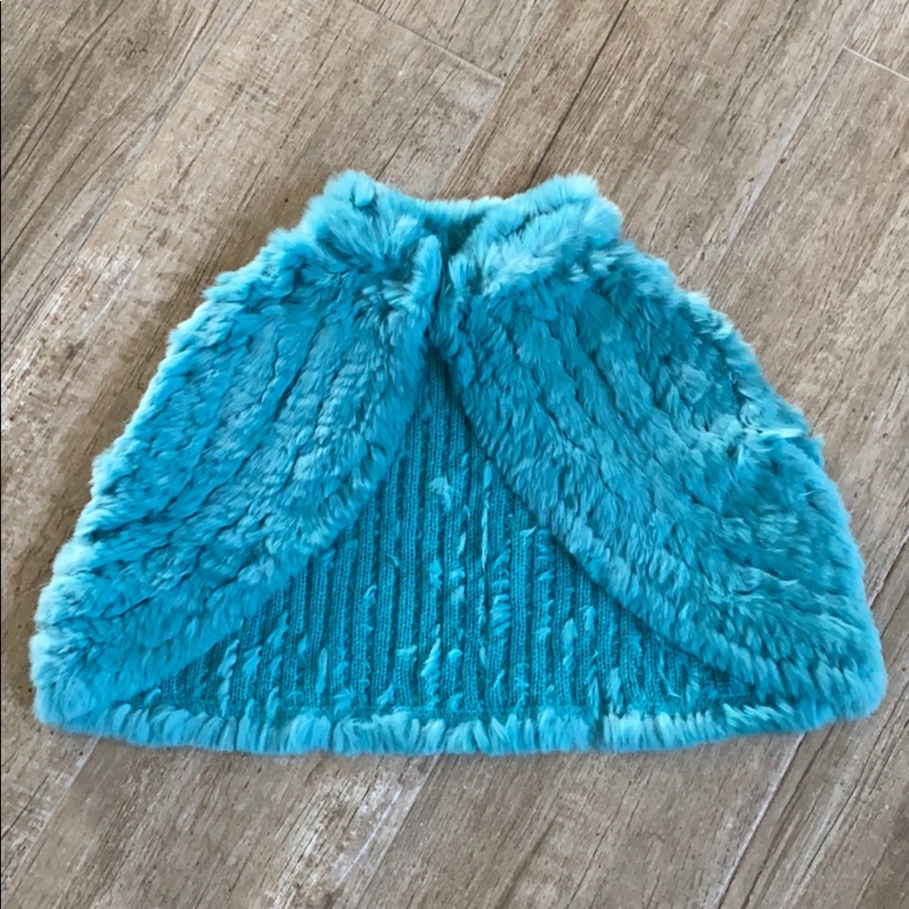 Marciano Shoulder Shawl
